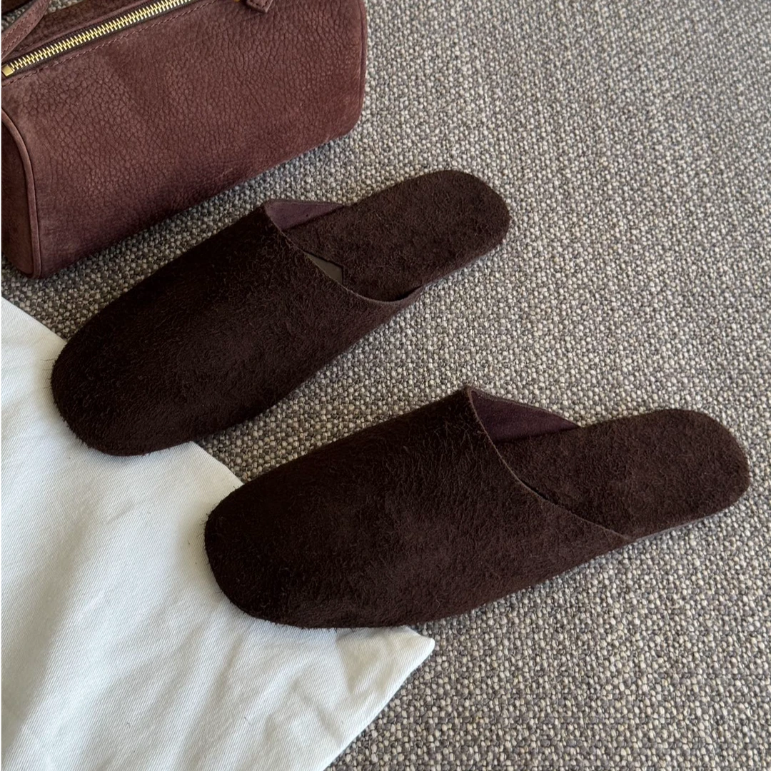 休闲鞋包脚托慵懒高级感