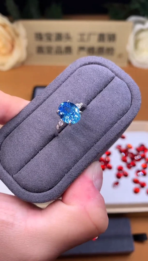 银S925镶嵌戒指海蓝宝石6666