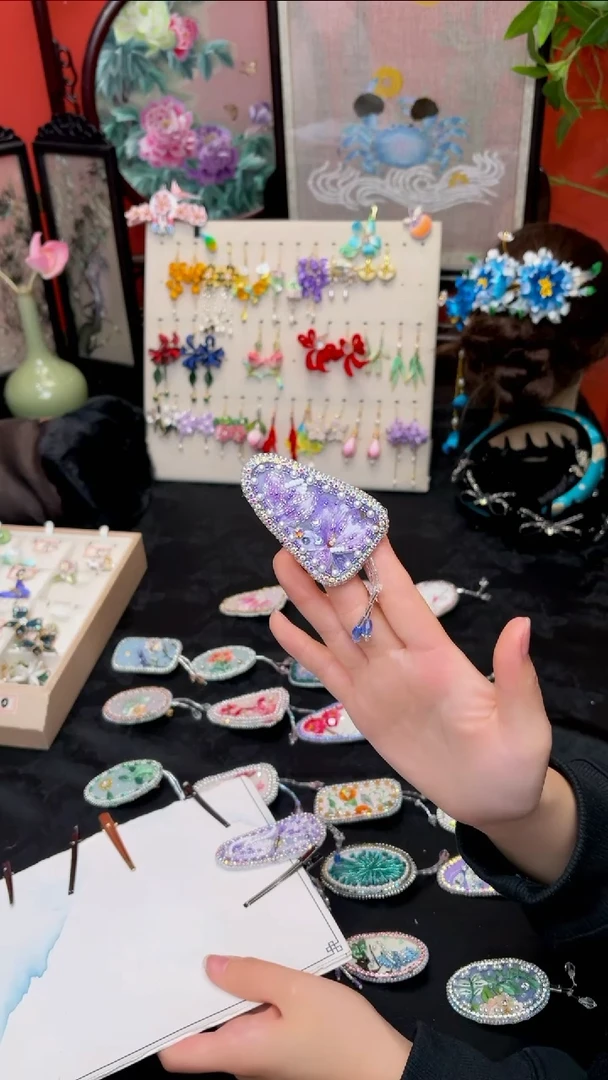 刺绣Z***✨非遗绒花苏绣饰品