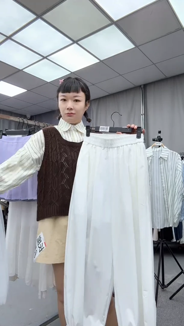 大哥家漂亮衣服漂亮颜色