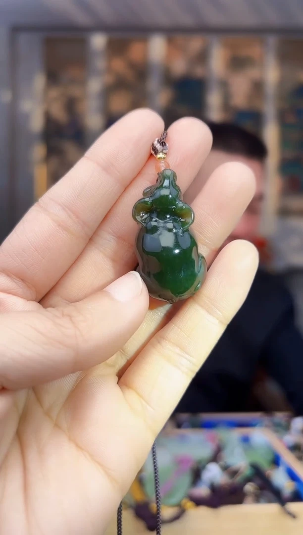 【闪购商品】和田玉挂件未镶嵌拍一发一多样性发货