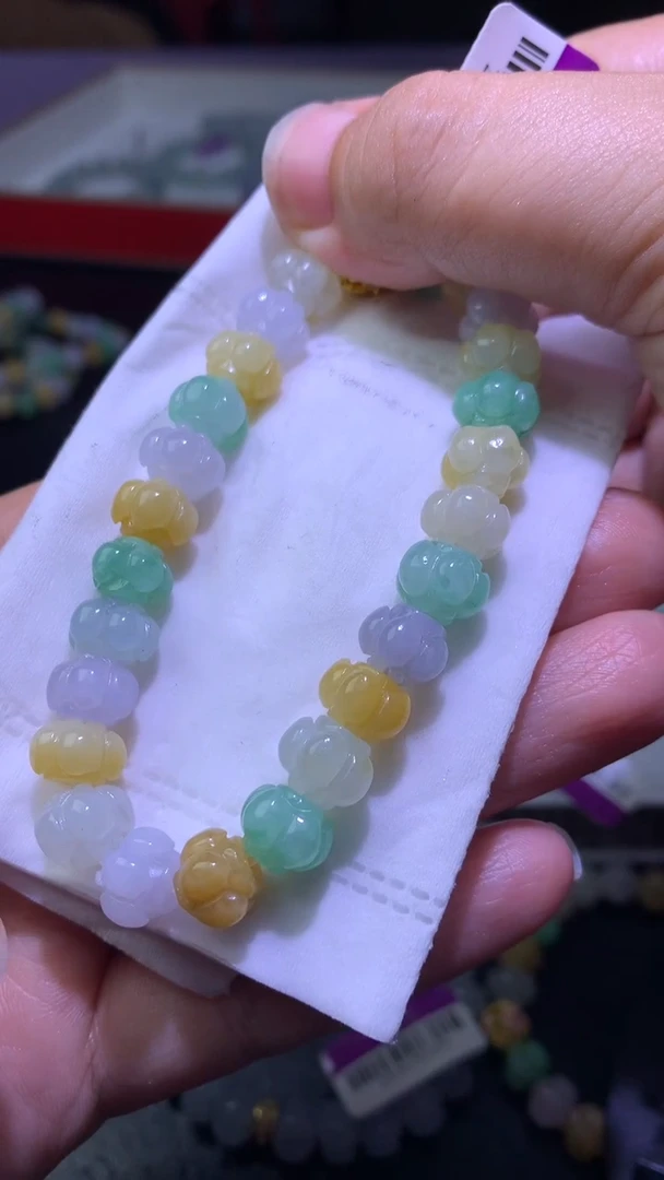 未镶嵌定制翡翠毛货