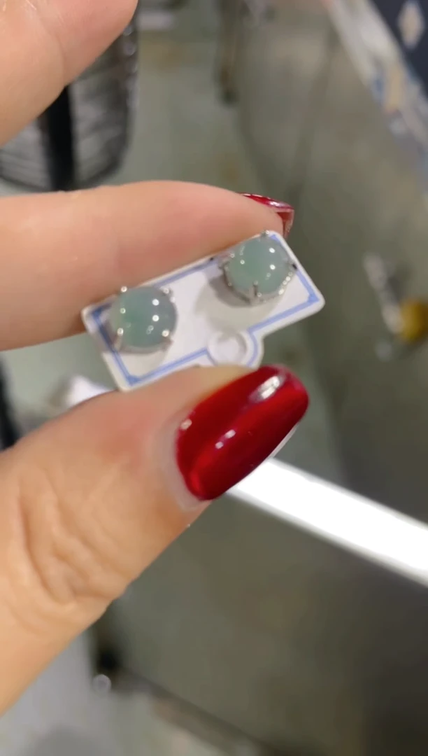 翡翠未镶嵌耳饰（多样性发货拍一件发件）0952826811