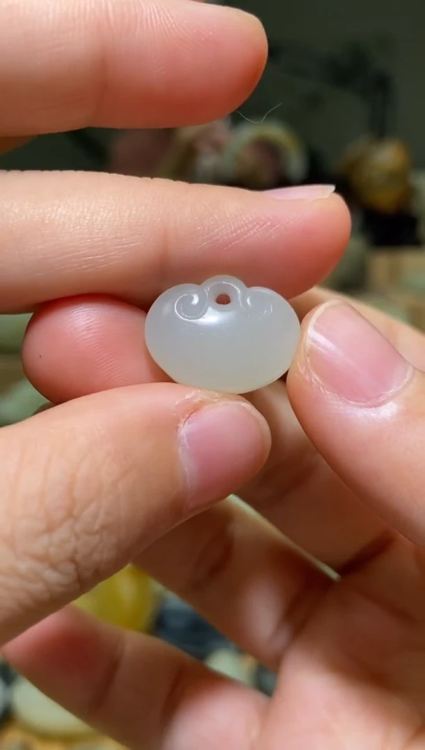 未镶嵌和田玉挂件新疆和田玉平安宝宝锁挂件