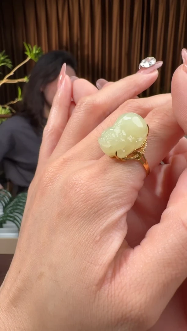 颈饰18K金镶嵌和田玉66小仙女12.3多样性拍一发一