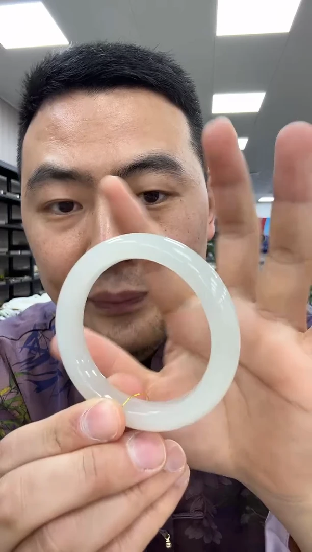 【闪购商品】和田玉手镯未镶嵌54  998