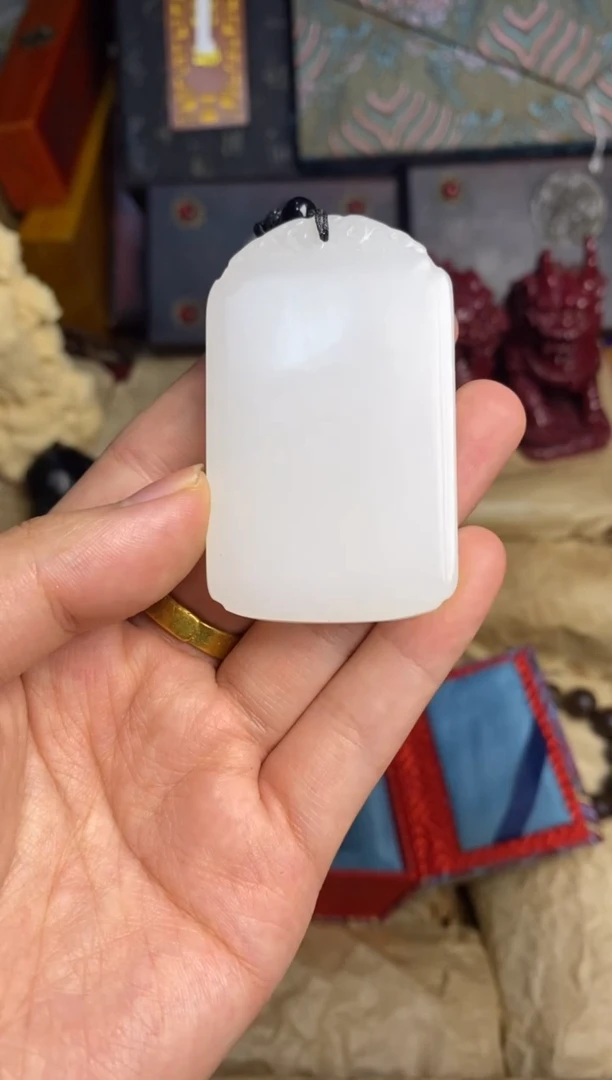 和田玉未镶嵌挂件主播推荐主播推荐