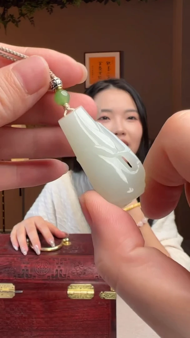 【闪购商品】和田玉颈饰未镶嵌和田玉山料竹节吊坠