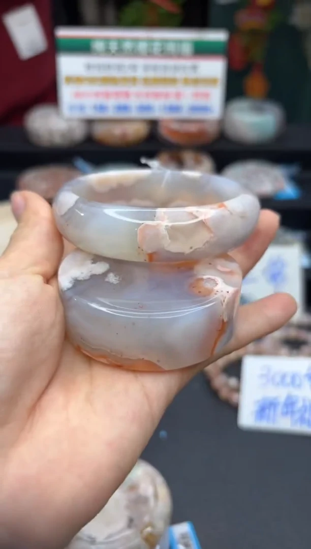 【闪购商品】石英质玉手镯未镶嵌162（62圈赠送镯心）