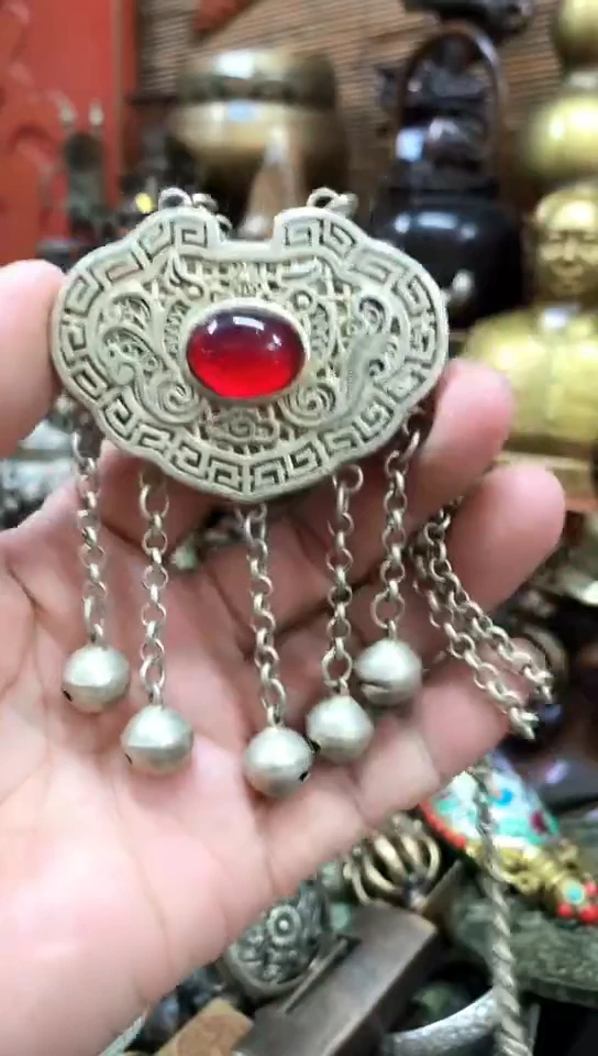 鸿兴工艺摆件把件嵌红挂锁