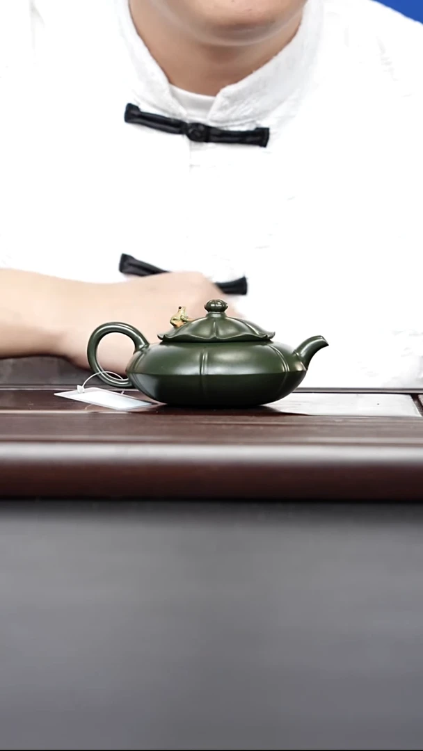 茶壶紫砂宜兴紫砂 青蛙莲子壶绿泥