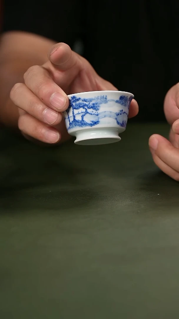 虎*?纯手工手绘陶瓷景德镇