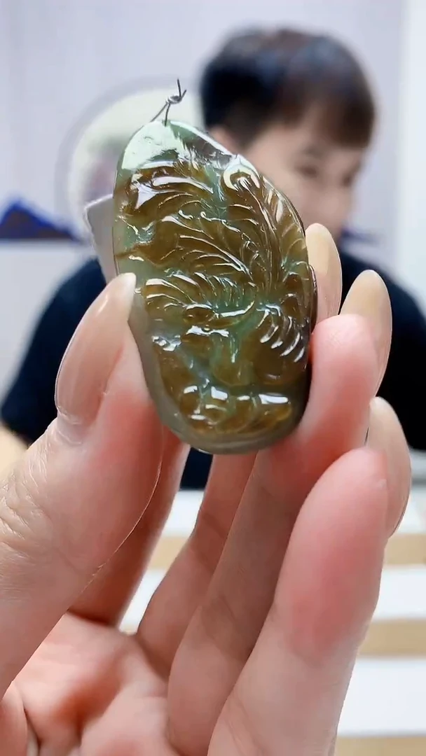 未镶嵌定制翡翠4868MM-毛货挂件66