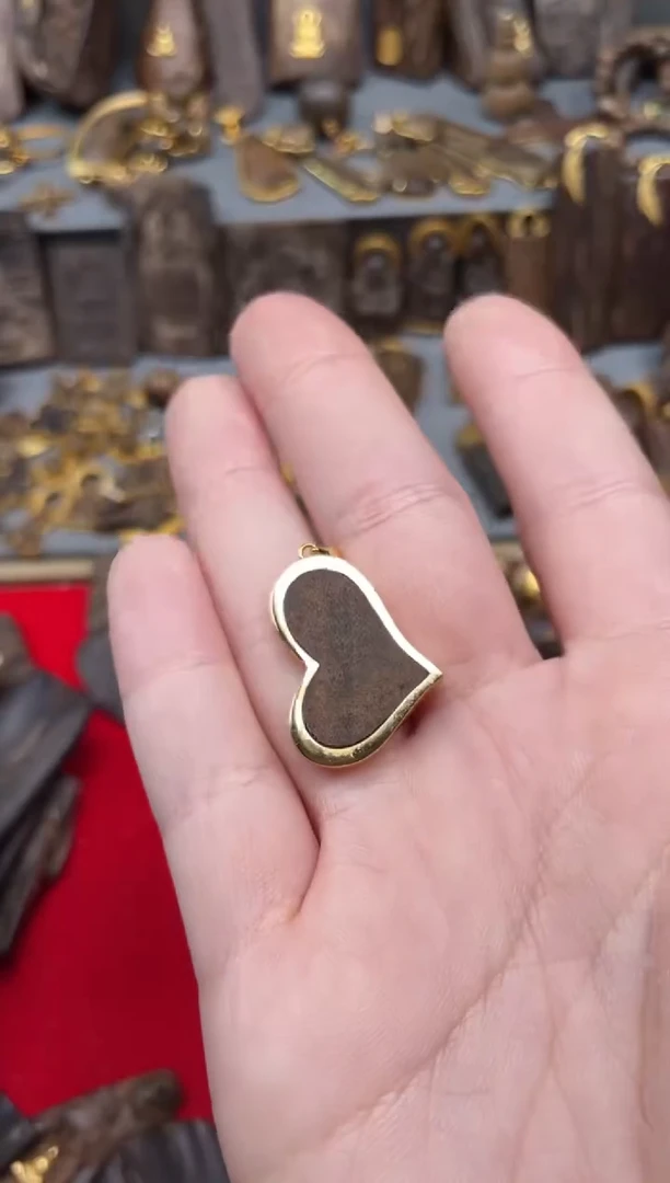 沉香吊坠沉香吊坠9