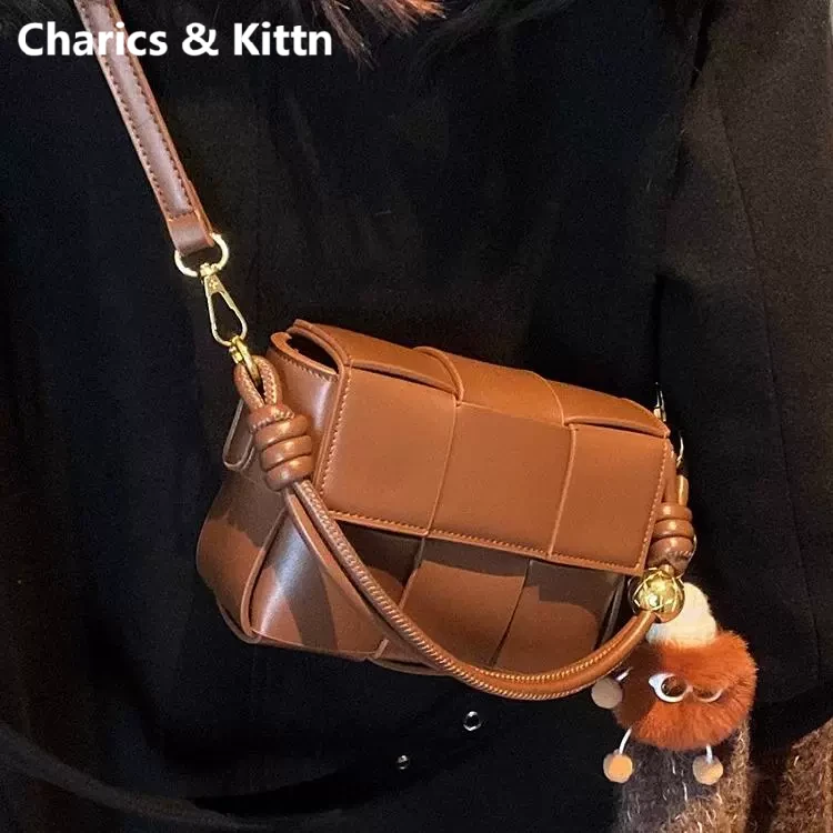 Charics&Kittn秋冬包包女式2025新款小包手提斜挎真皮女款单肩包