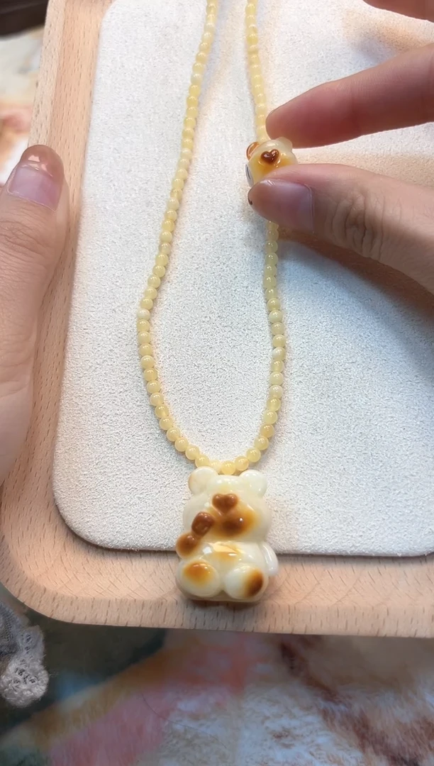 【闪购商品】蜜蜡珠宝奇石未镶嵌小熊吊坠