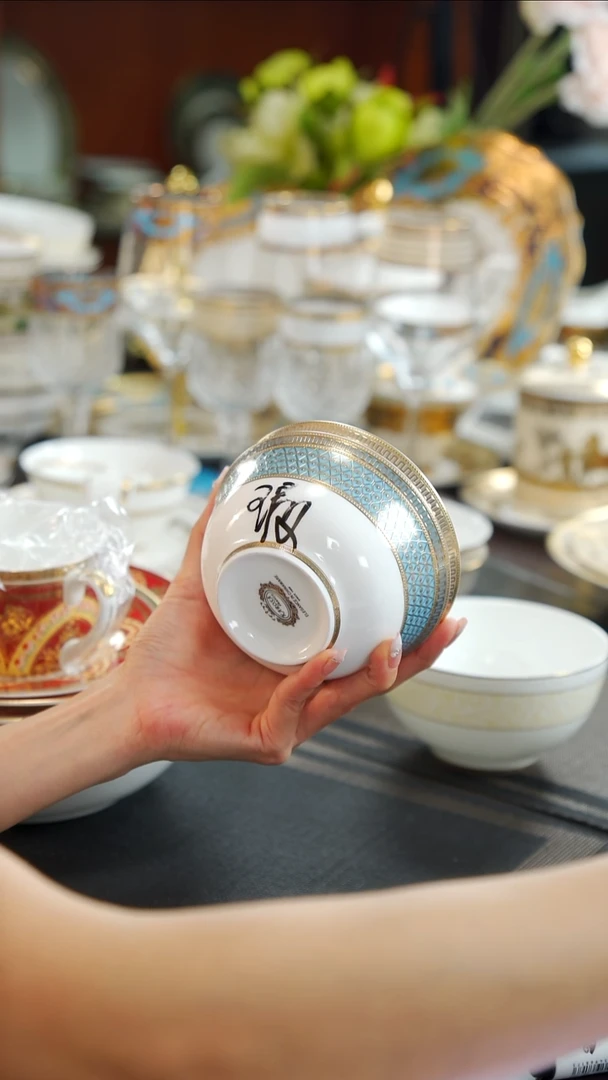 瓷片4.5英寸米饭碗2个混搭