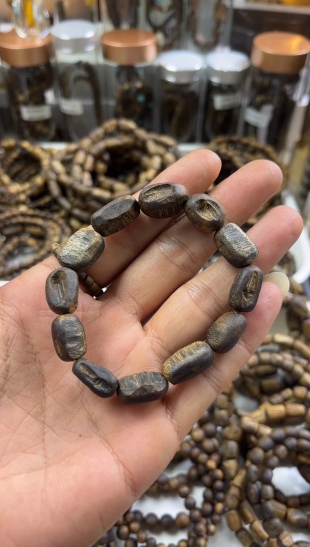 【闪购商品】沉香手串绿棋留疤随形单圈  多样性发其一