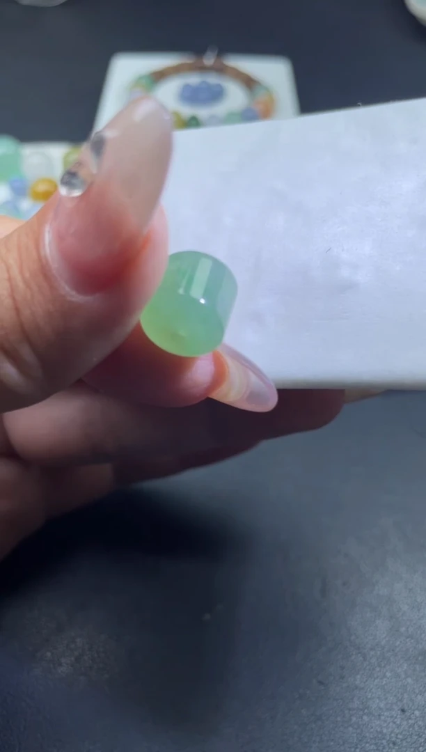 【闪购商品】定制翡翠未镶嵌BBBBBBB131