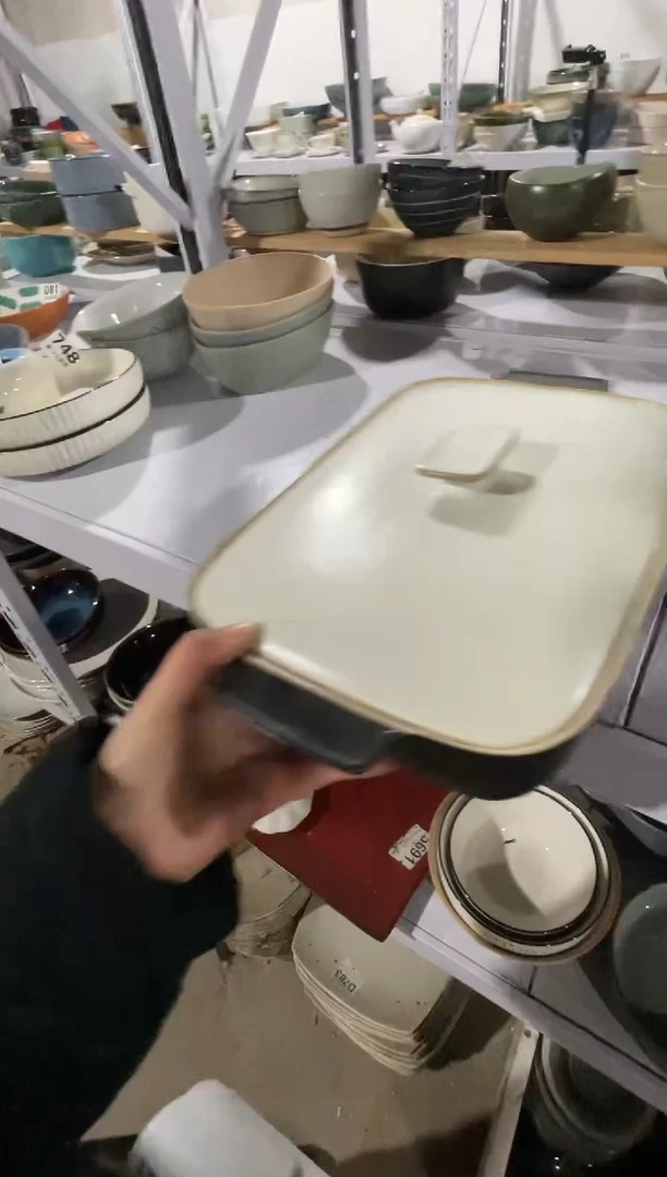 【闪购商品】碗微瑕（1件套）黑色带盖烤盘