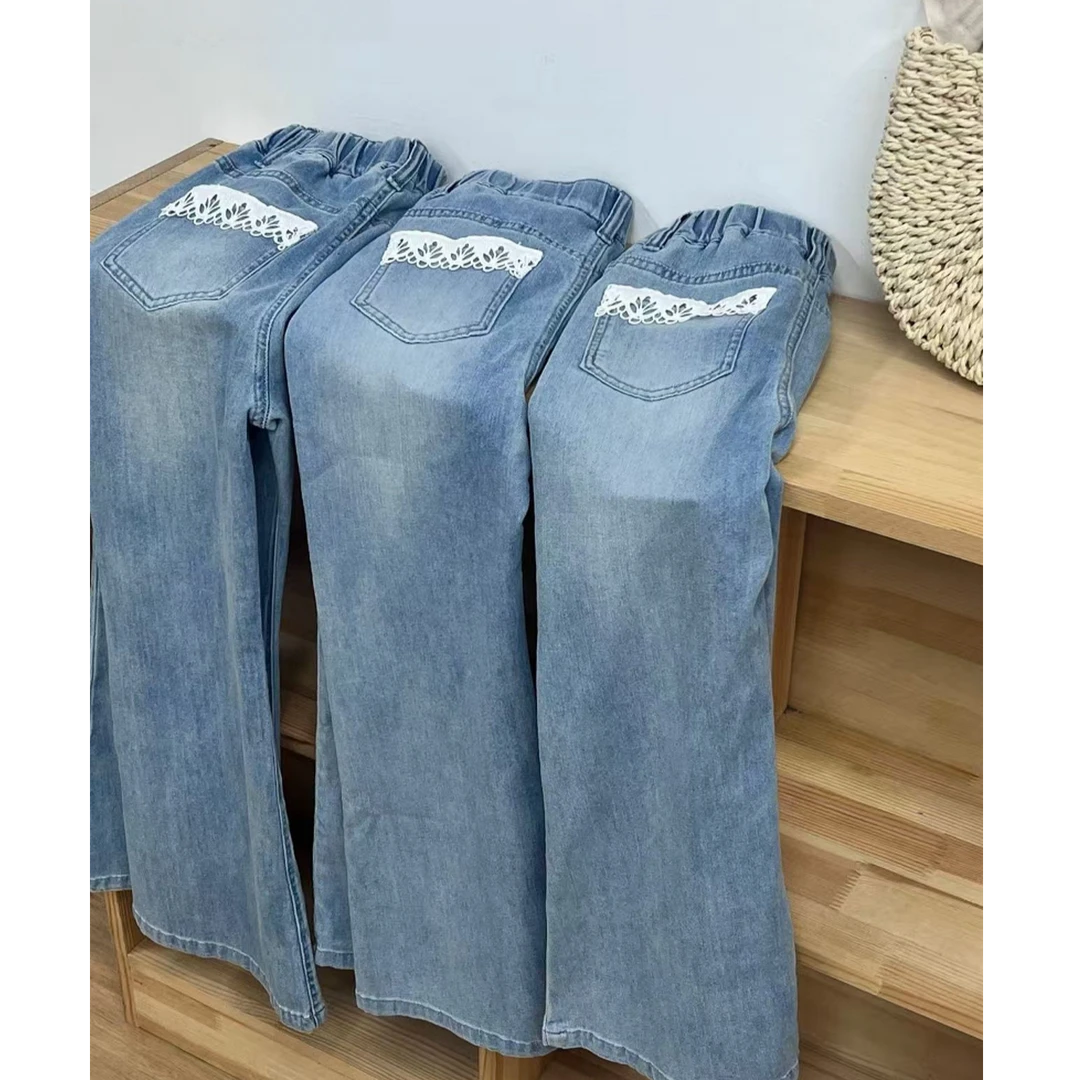 【haobaby】口袋蕾丝花边浅色微喇牛仔裤3080