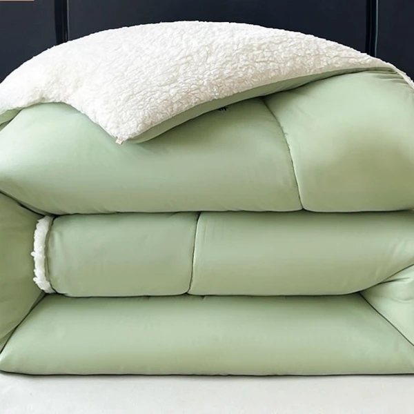 双人绿色纯色羊羔 绒加厚冬被200*230