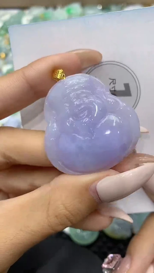颈饰18K金镶嵌翡翠111111111111