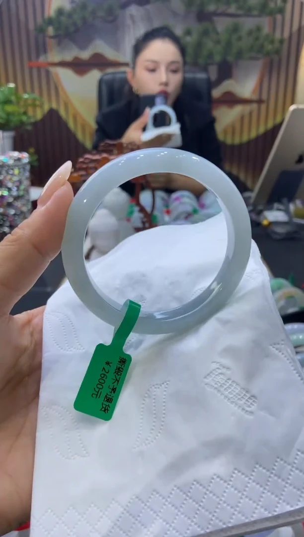 未镶嵌手镯翡翠00007889