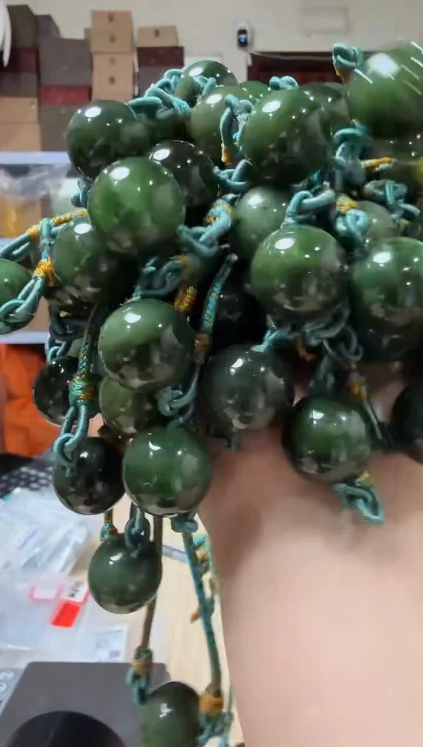 未镶嵌和田玉挂件LTE-001多样性发货发其一（20mm