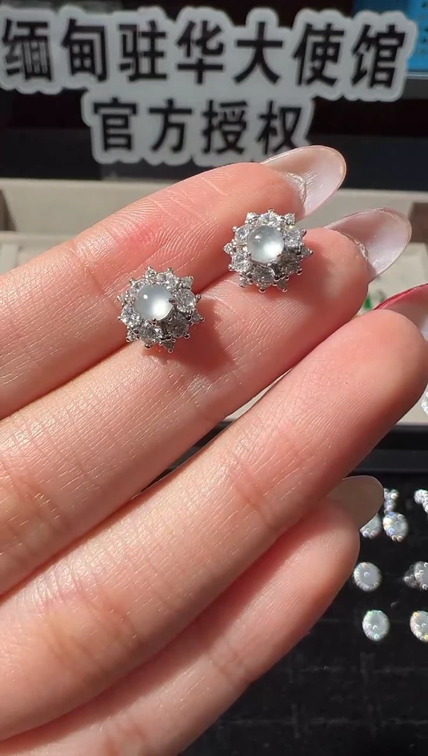 银S925镶嵌翡翠耳饰缅甸珠宝严选