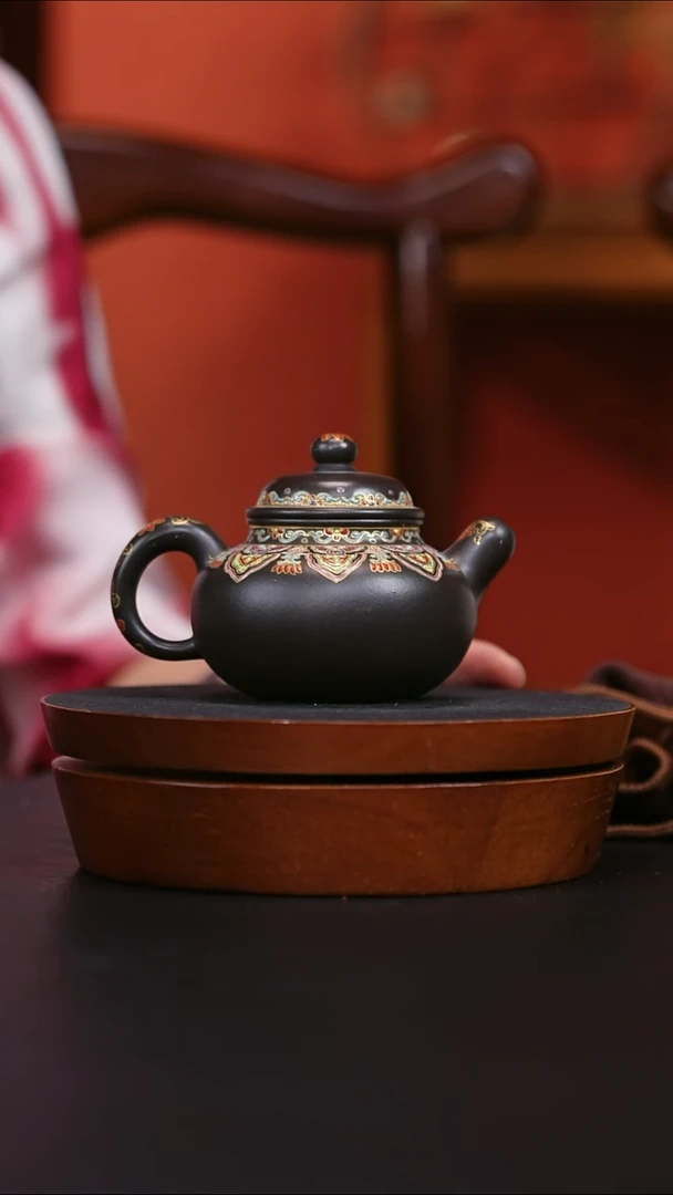 央广国宝苑紫砂茶壶 51