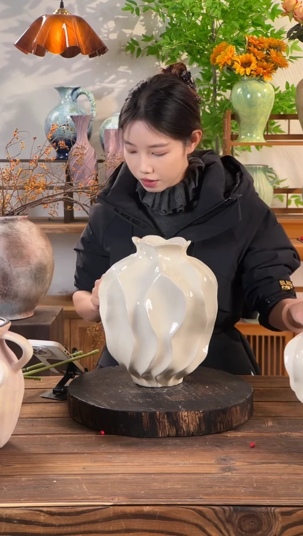 【丝瓜纹大号花瓶】白色