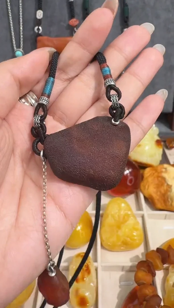 裸石琥珀未镶嵌琥珀