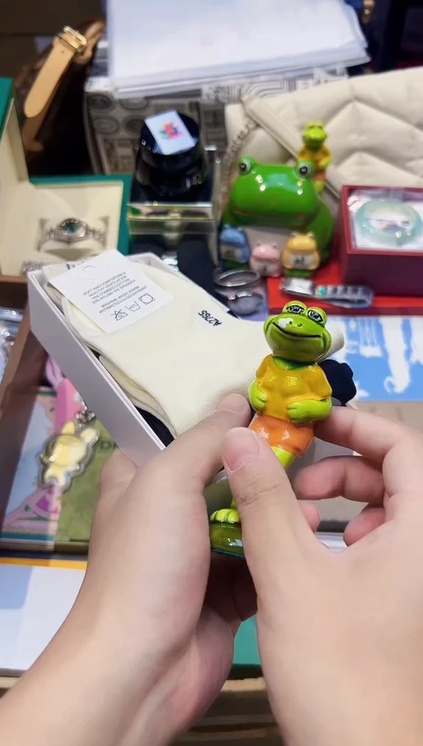 .全球寻宝高端瓷儿