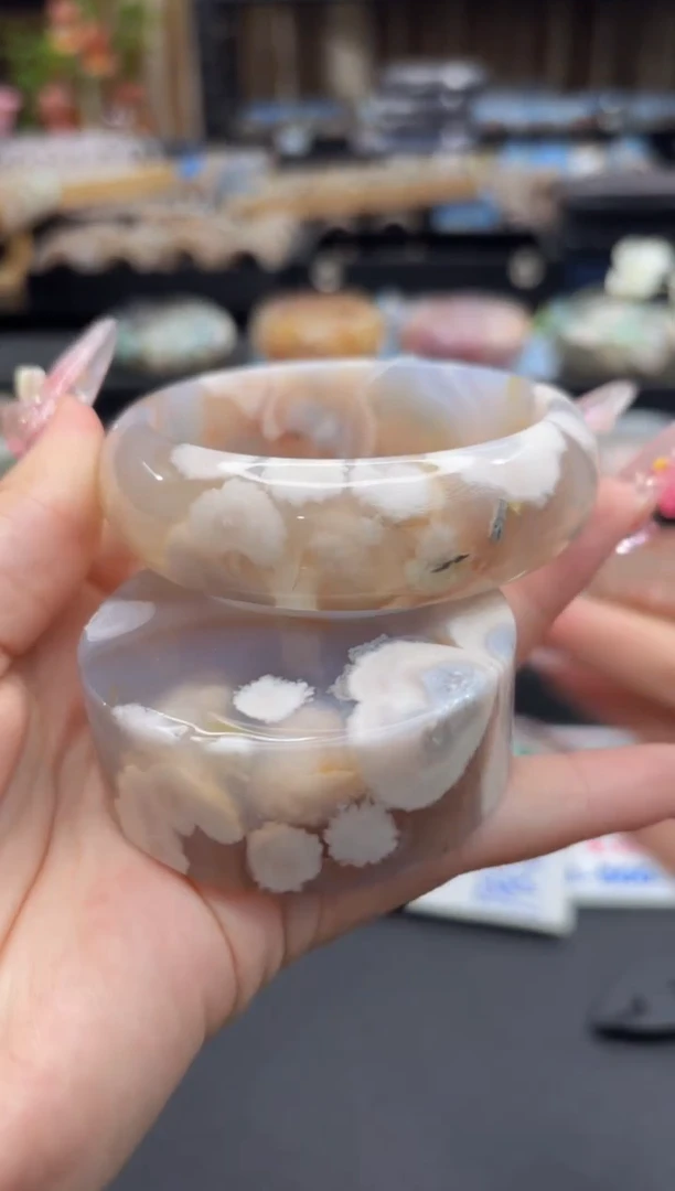 未镶嵌手镯石英质玉332(59圈赠送镯心)