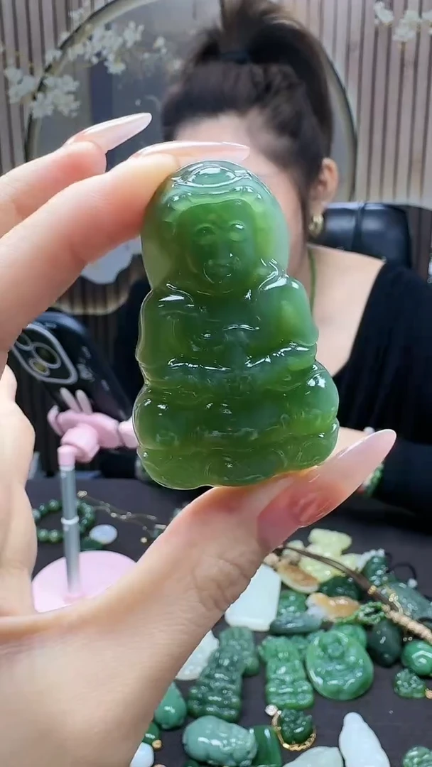 未镶嵌和田玉挂件1