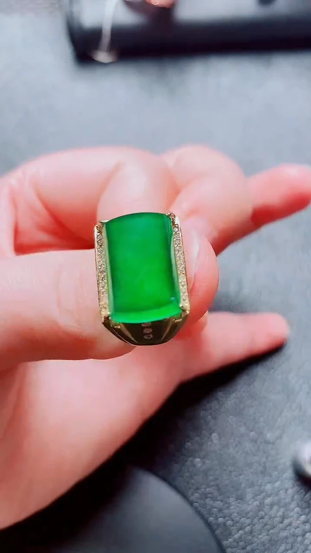 银S925镶嵌戒指翡翠1111