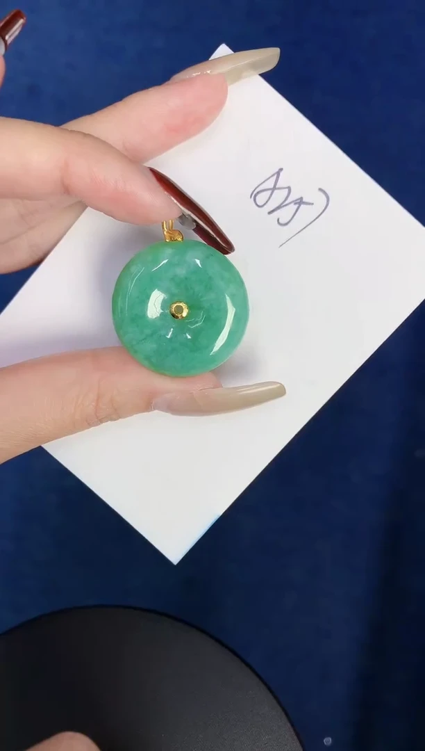 【闪购商品】翡翠颈饰18K金镶嵌000000000000