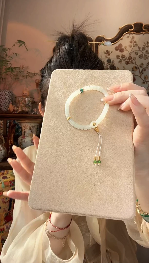 【闪购商品】和田玉手链未镶嵌直切和田玉手串