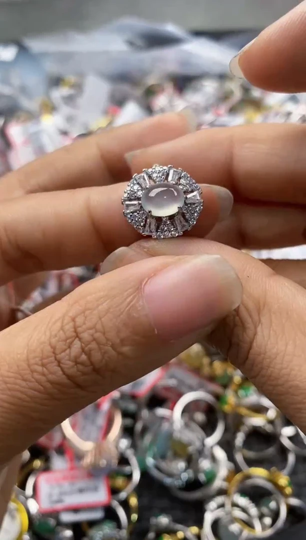 银S925镶嵌戒指翡翠666            10