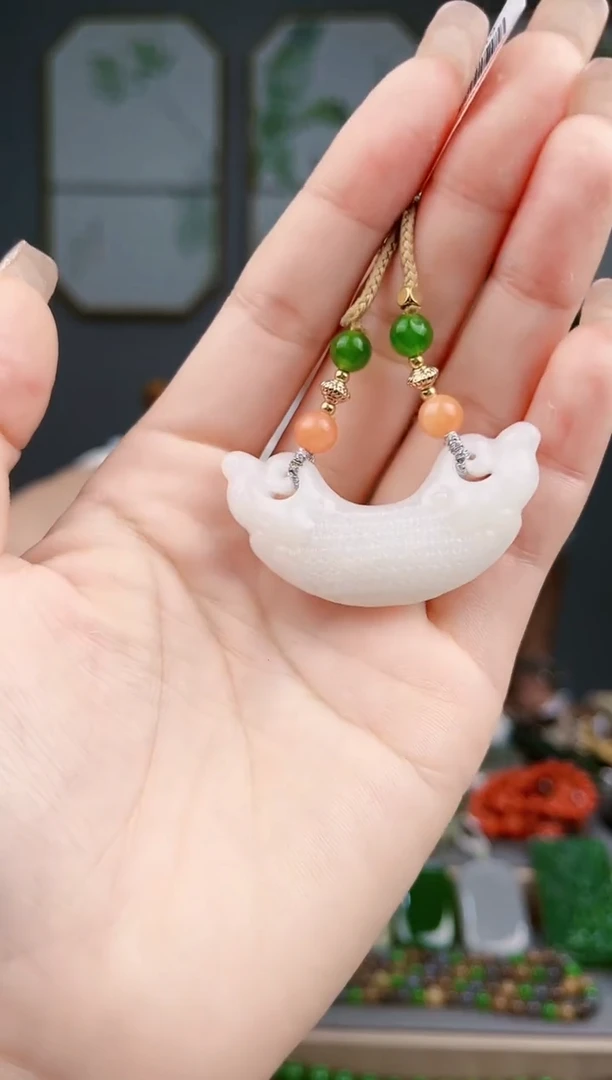 和田玉未镶嵌颈饰多样性发货拍一单发一个