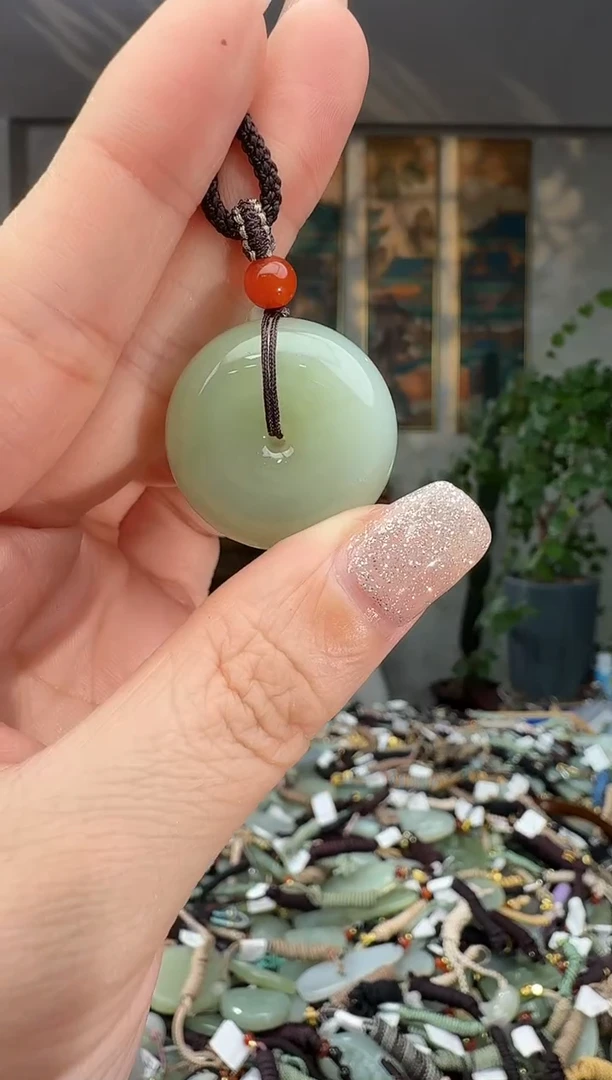 颈饰未镶嵌和田玉拍一发一多样性发货