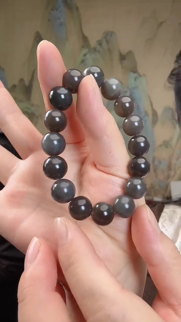 颈饰未镶嵌和田玉.