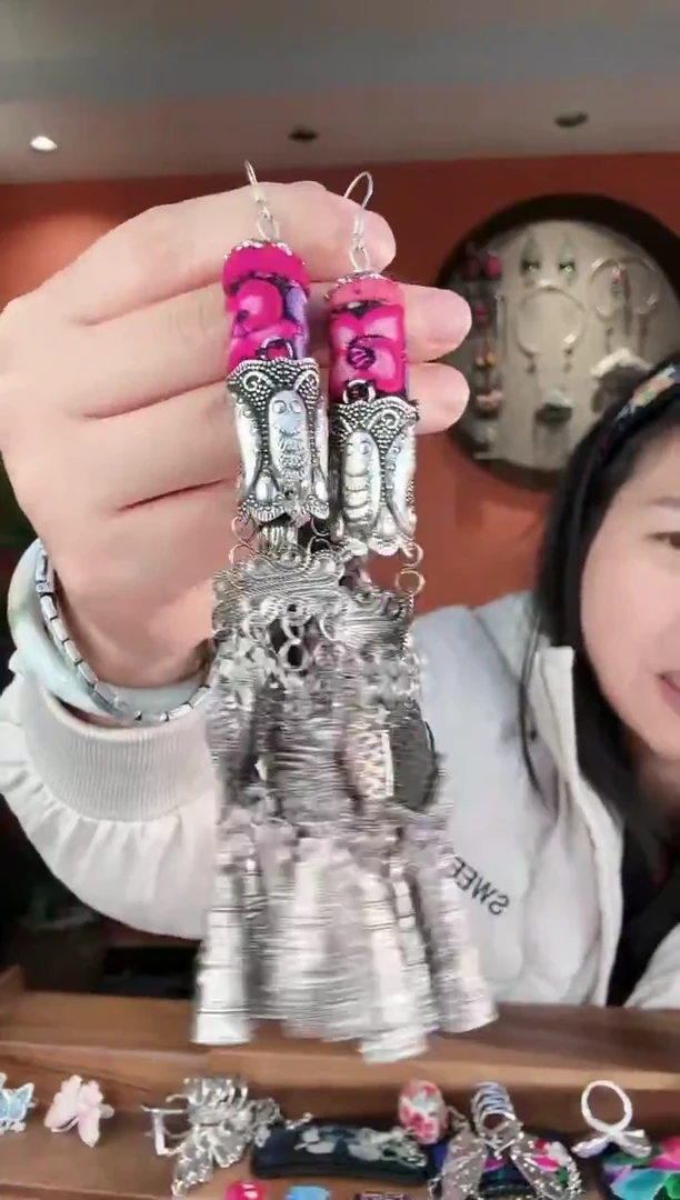 织绣非遗手工苗绣刺绣耳环18