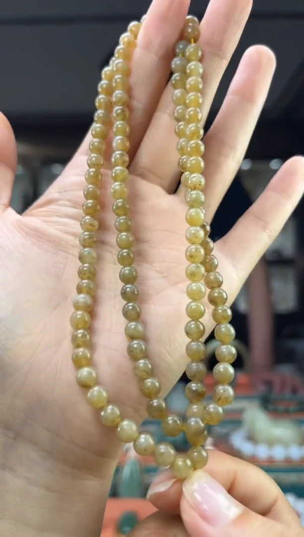 和田玉未镶嵌颈饰1