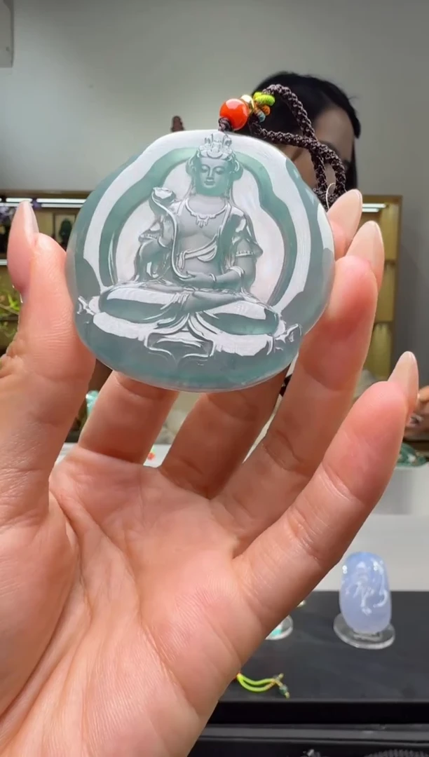 吊坠(不含链)未镶嵌翡翠观音