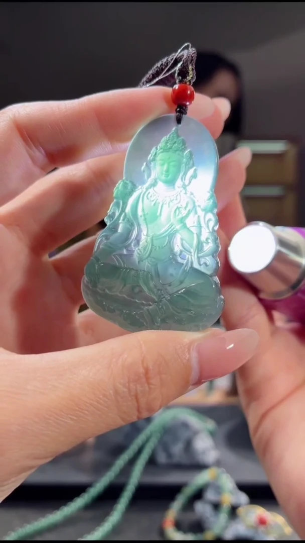 吊坠(不含链)未镶嵌翡翠度母