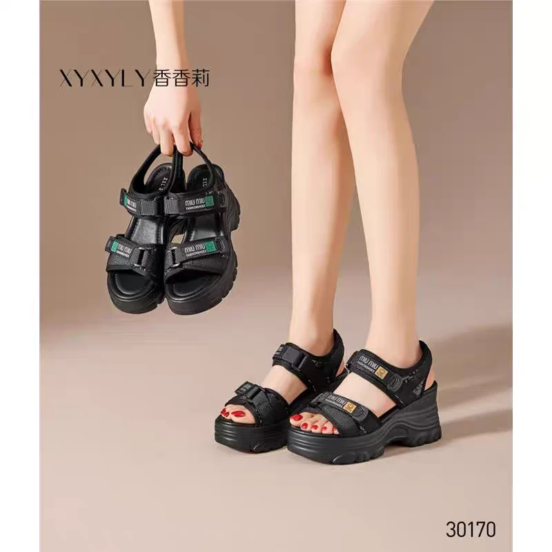 香香莉2025夏季新款高跟魔术贴坡跟沙滩露趾休闲百搭女凉鞋L30170