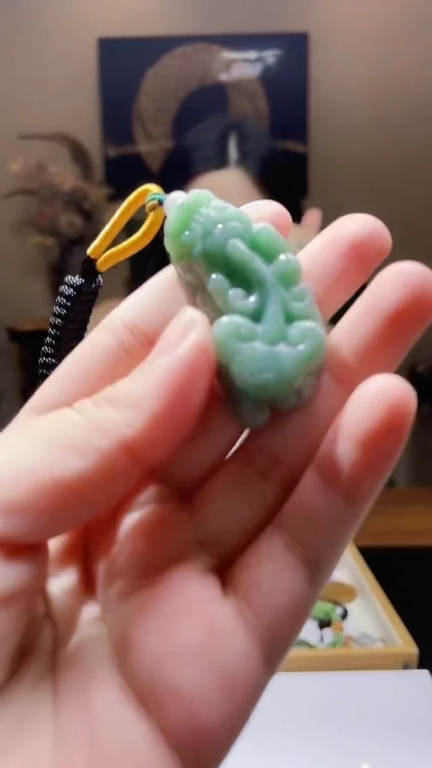 颈饰未镶嵌翡翠吊坠16