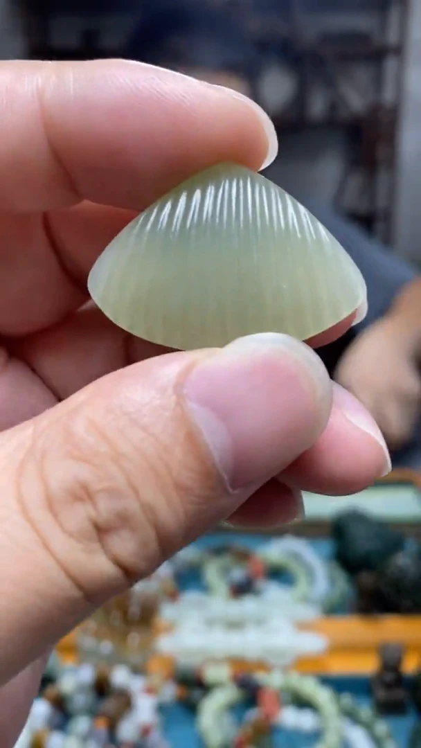 和田玉未镶嵌颈饰4